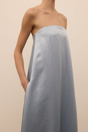
            
                Load image into Gallery viewer, Diana Strapless Dress
            
        