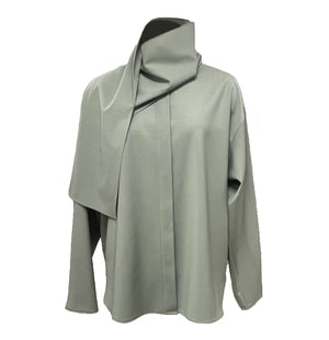 
            
                Load image into Gallery viewer, Side Muffler Shirt in Khaki
            
        