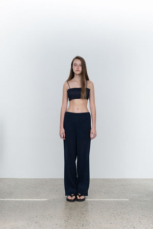 
            
                Load image into Gallery viewer, Pleat Stretch Pants in Navy
            
        