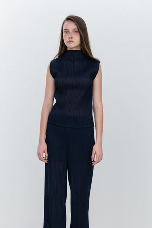
            
                Load image into Gallery viewer, Pleated Mockneck Top in Navy
            
        