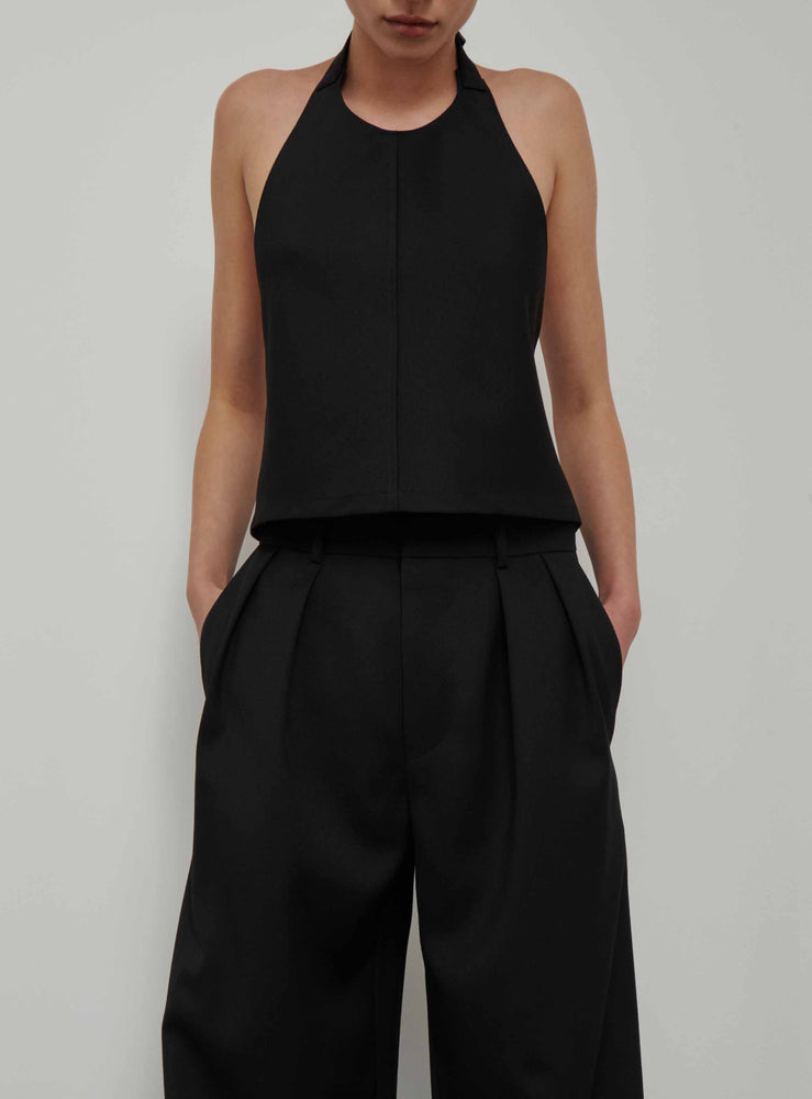 
            
                Load image into Gallery viewer, Backless Halter Bib in Black
            
        