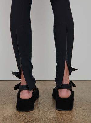 Backzip Legging in Black
