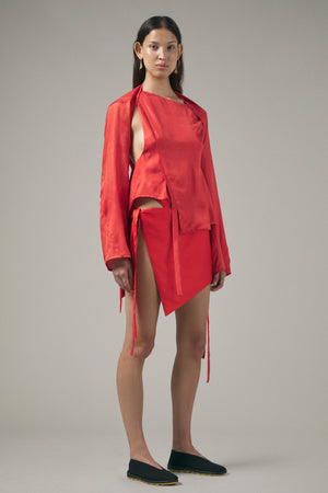 
            
                Load image into Gallery viewer, Haba Modular Cutaway Paneled Blouse in Vermilion
            
        