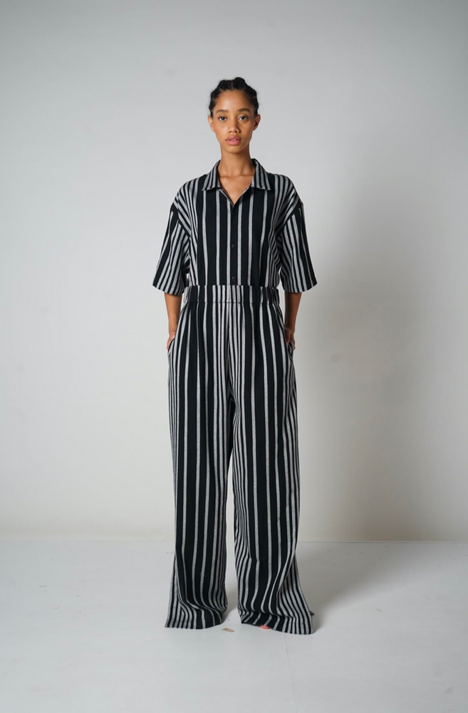 
            
                Load image into Gallery viewer, Camp Shirt in Optic Stripe
            
        